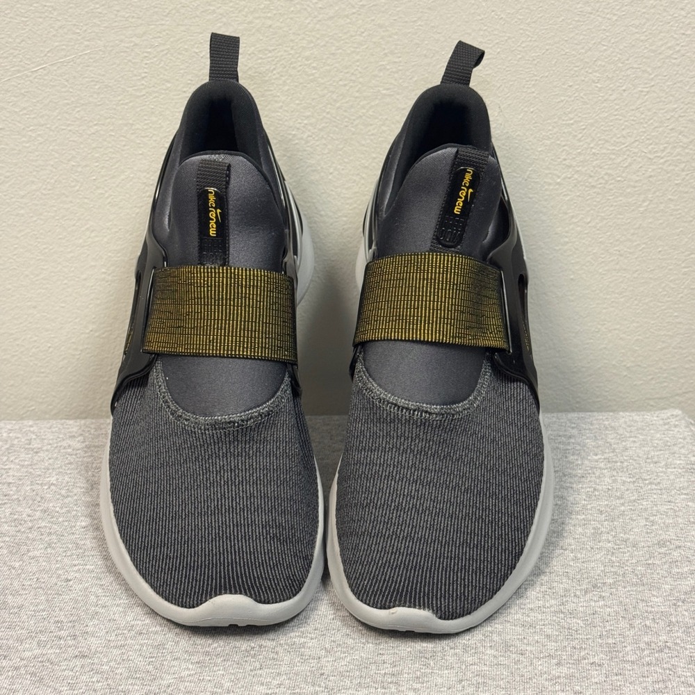 Nike Renew Freedom Slip On Running Shoes Womens 10 Gray Gold AA7410-002